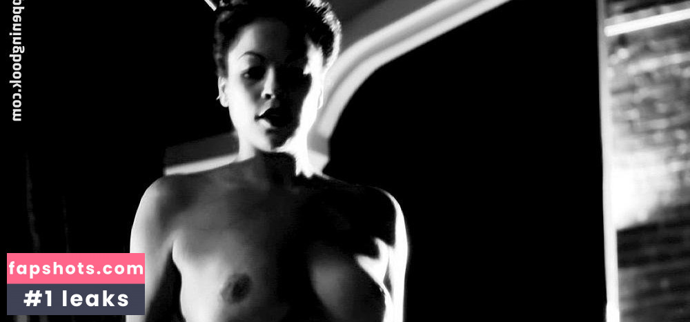 Daphne Duplaix gallery photo #22