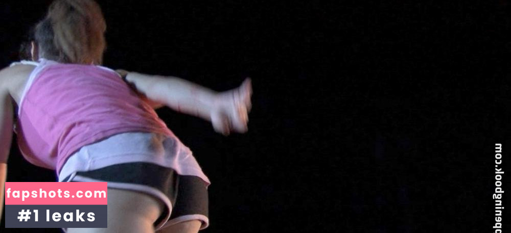 Daphne Khoury gallery photo #3