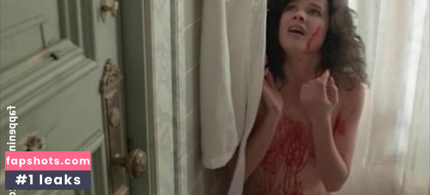 Daphne Zuniga gallery photo #19