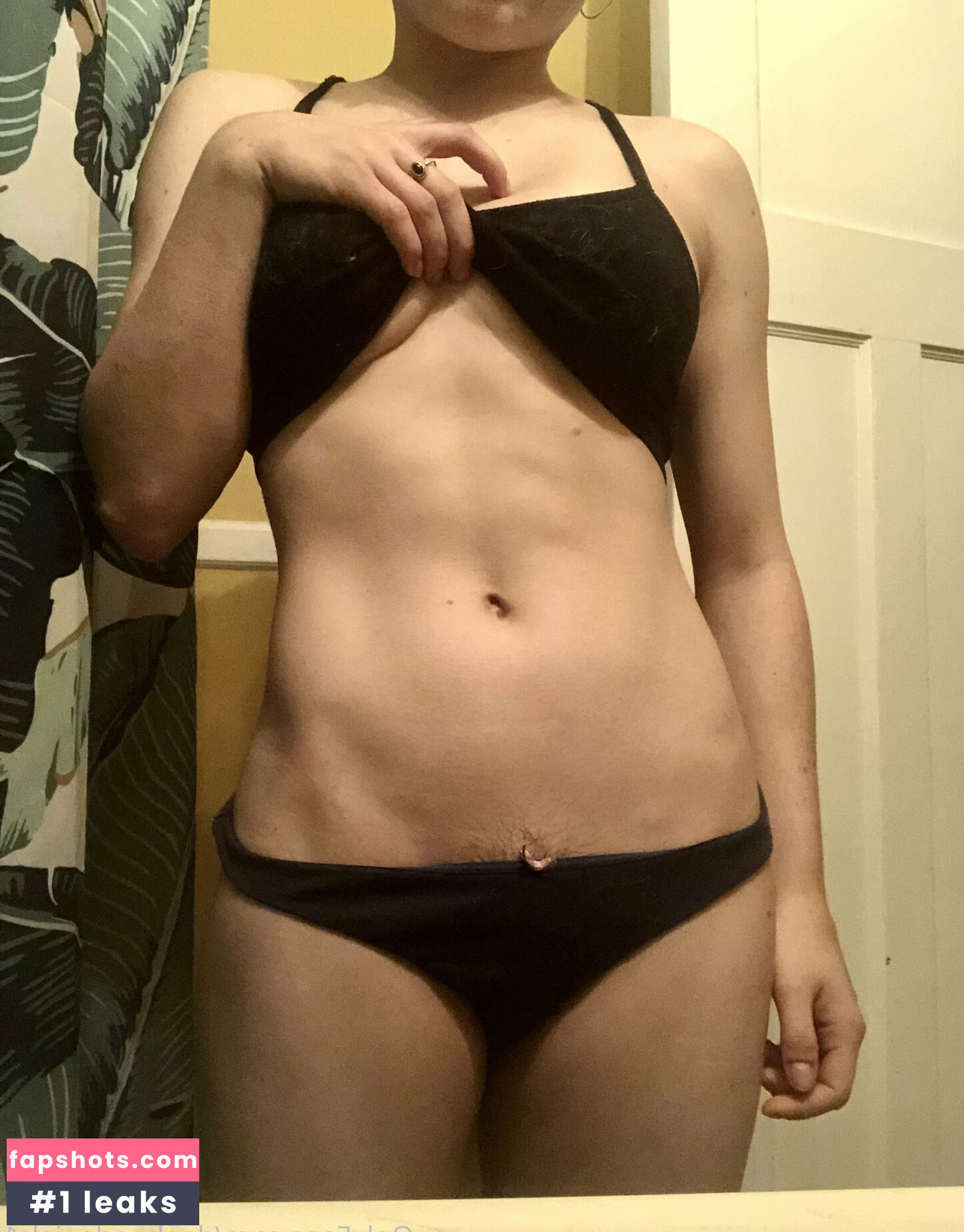 daphnedaniels1 gallery photo #12