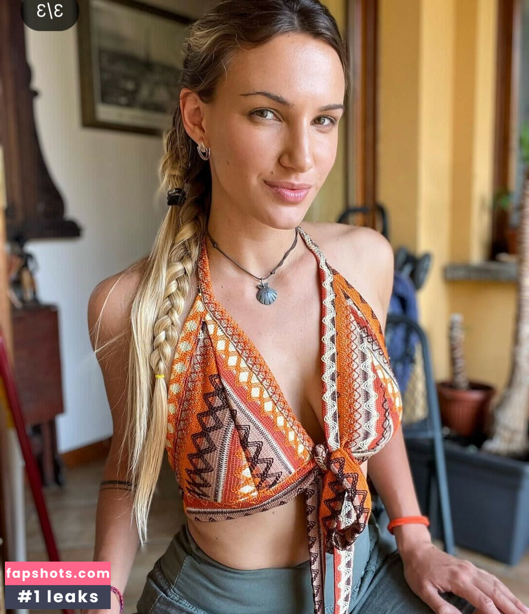 Daphneswonderland gallery photo #4