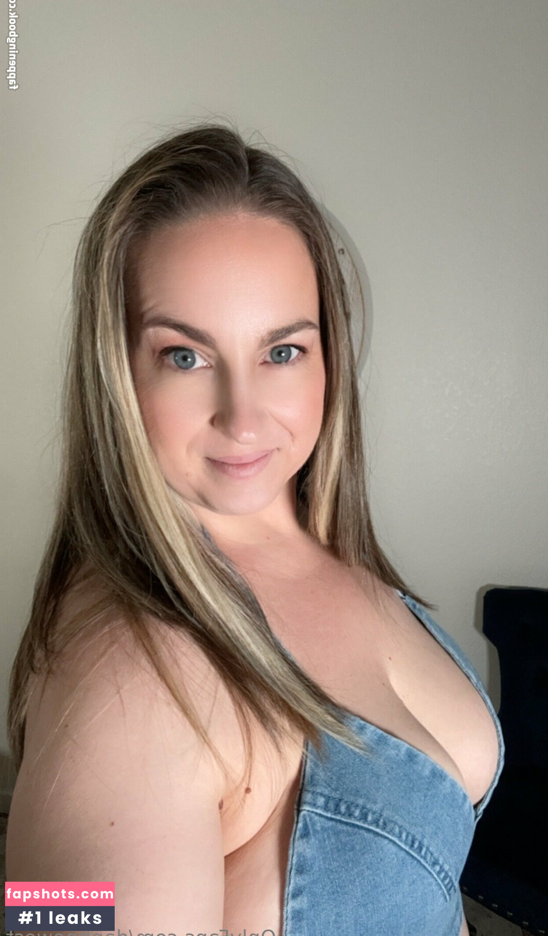 daphnewest gallery photo #38