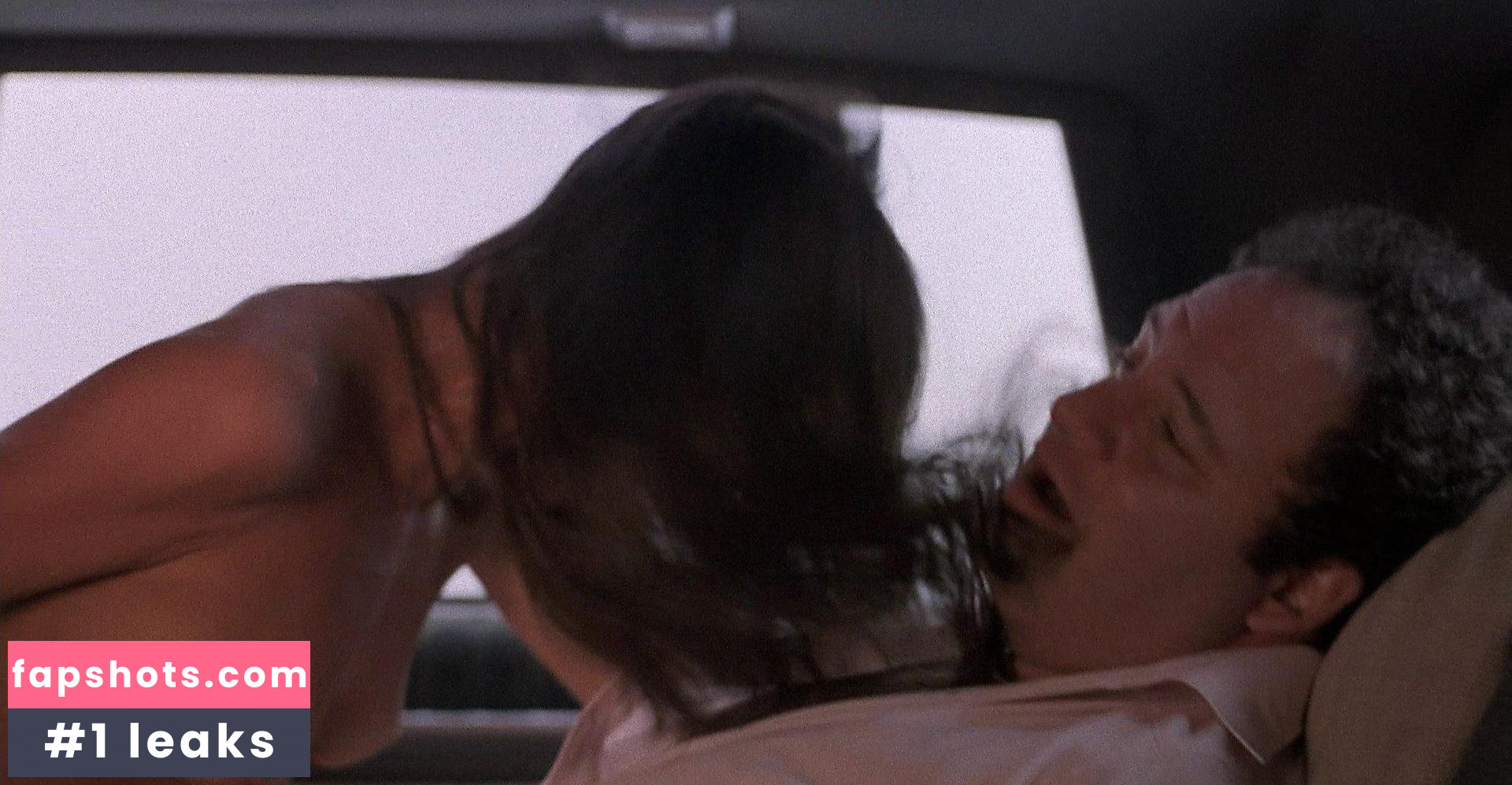 Darcy DeMoss gallery photo #27