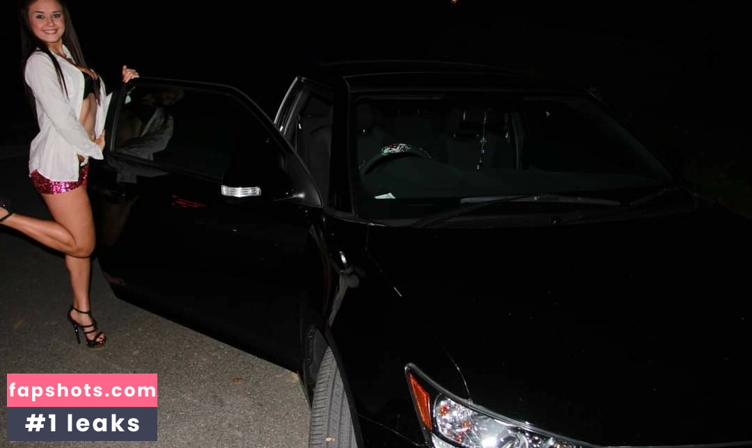 Daria Thibault gallery photo #46