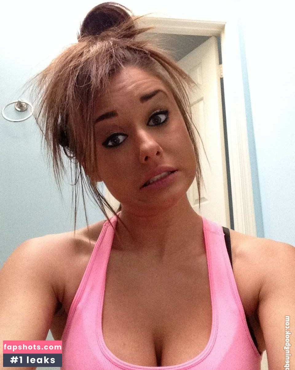 Daria Thibault gallery photo #93