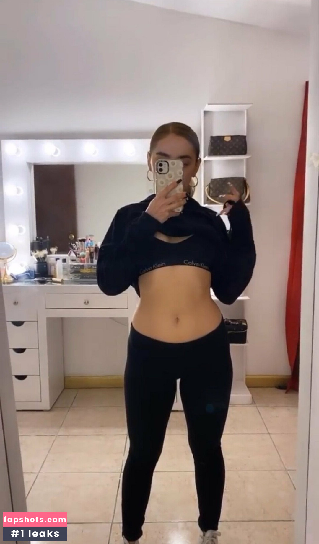 darkandpink35 gallery photo #20