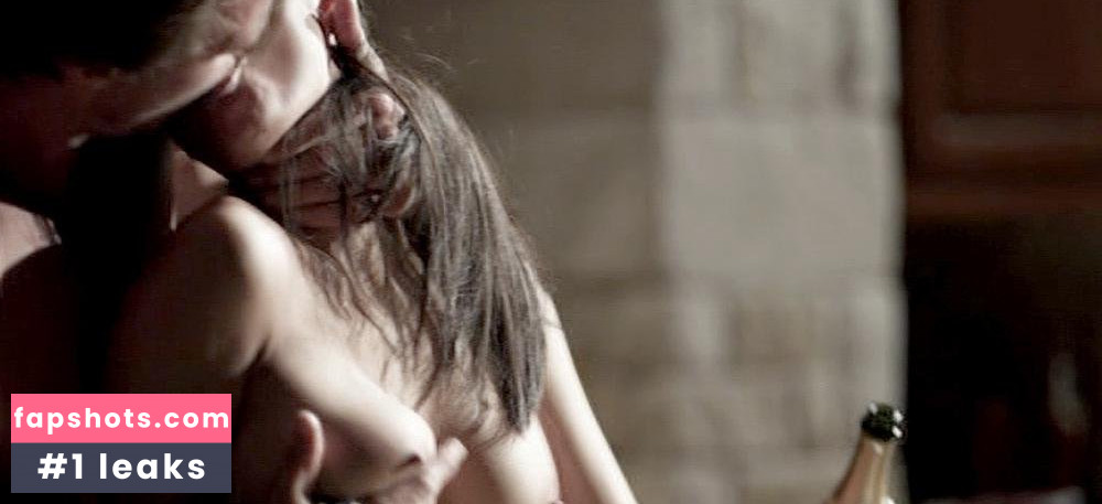 Darlen Escobar gallery photo #12