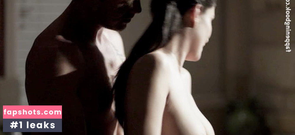 Darlen Escobar gallery photo #7