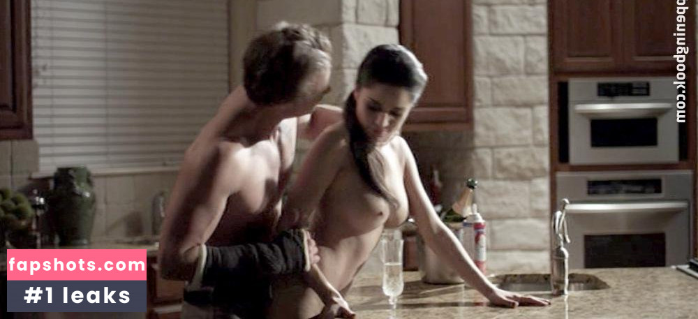 Darlen Escobar gallery photo #10