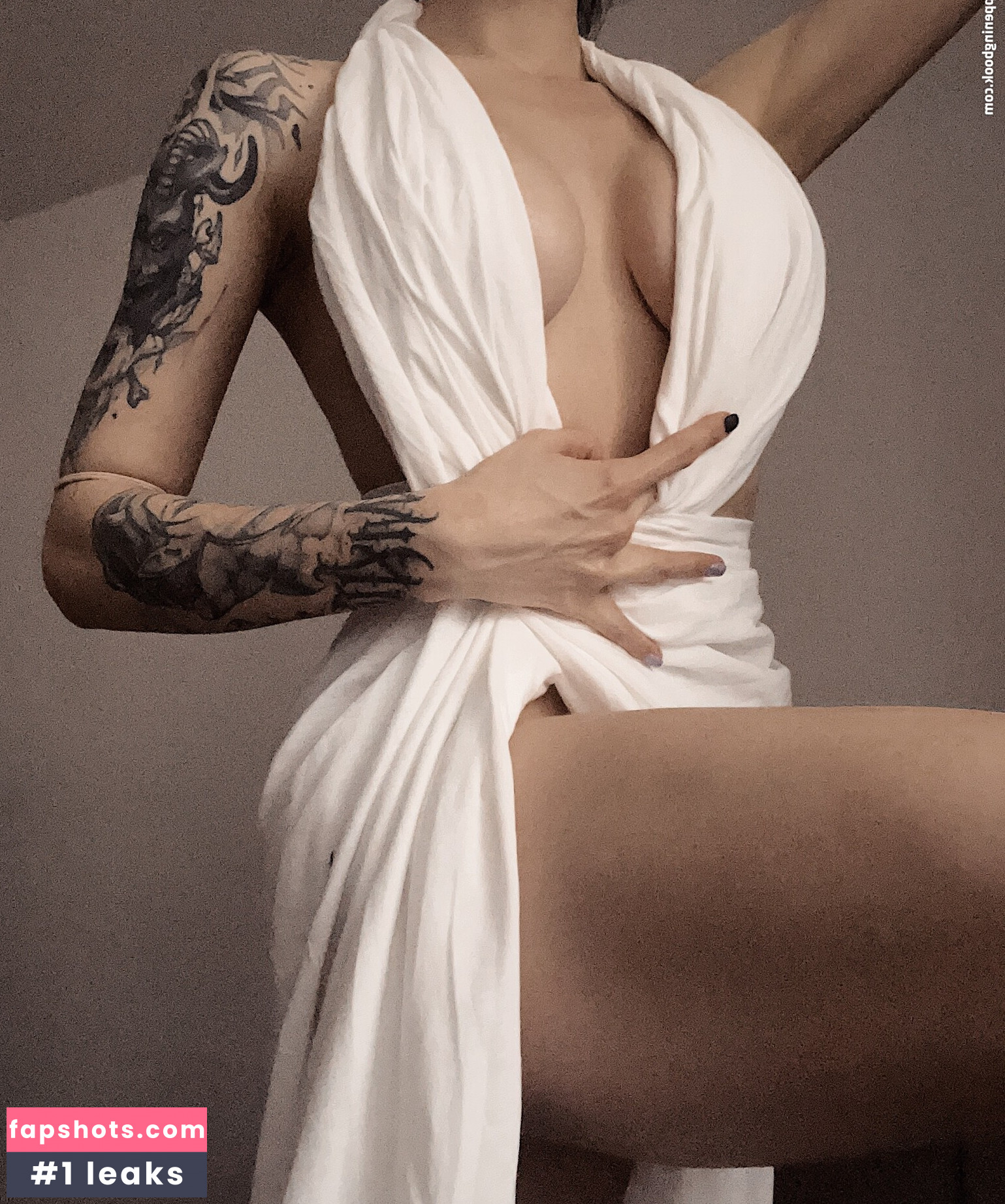 Dasha Doshik gallery photo #37