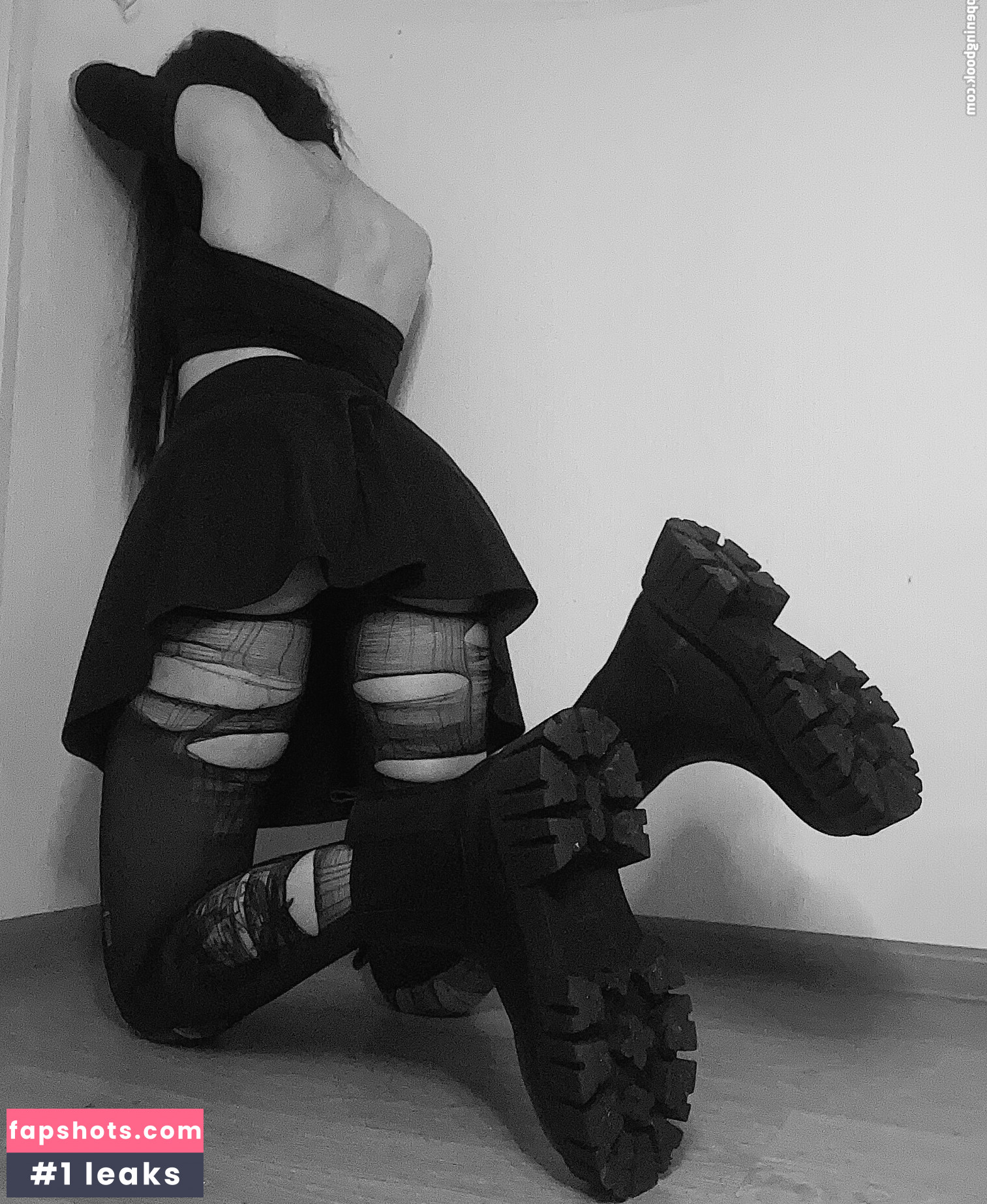 Dasha Doshik gallery photo #48