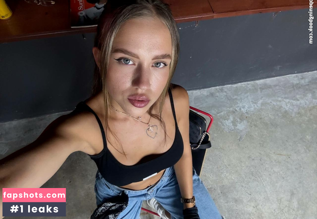 Dasha Grivina Nude Leaks OnlyFans Photos #46 - LeakJerk