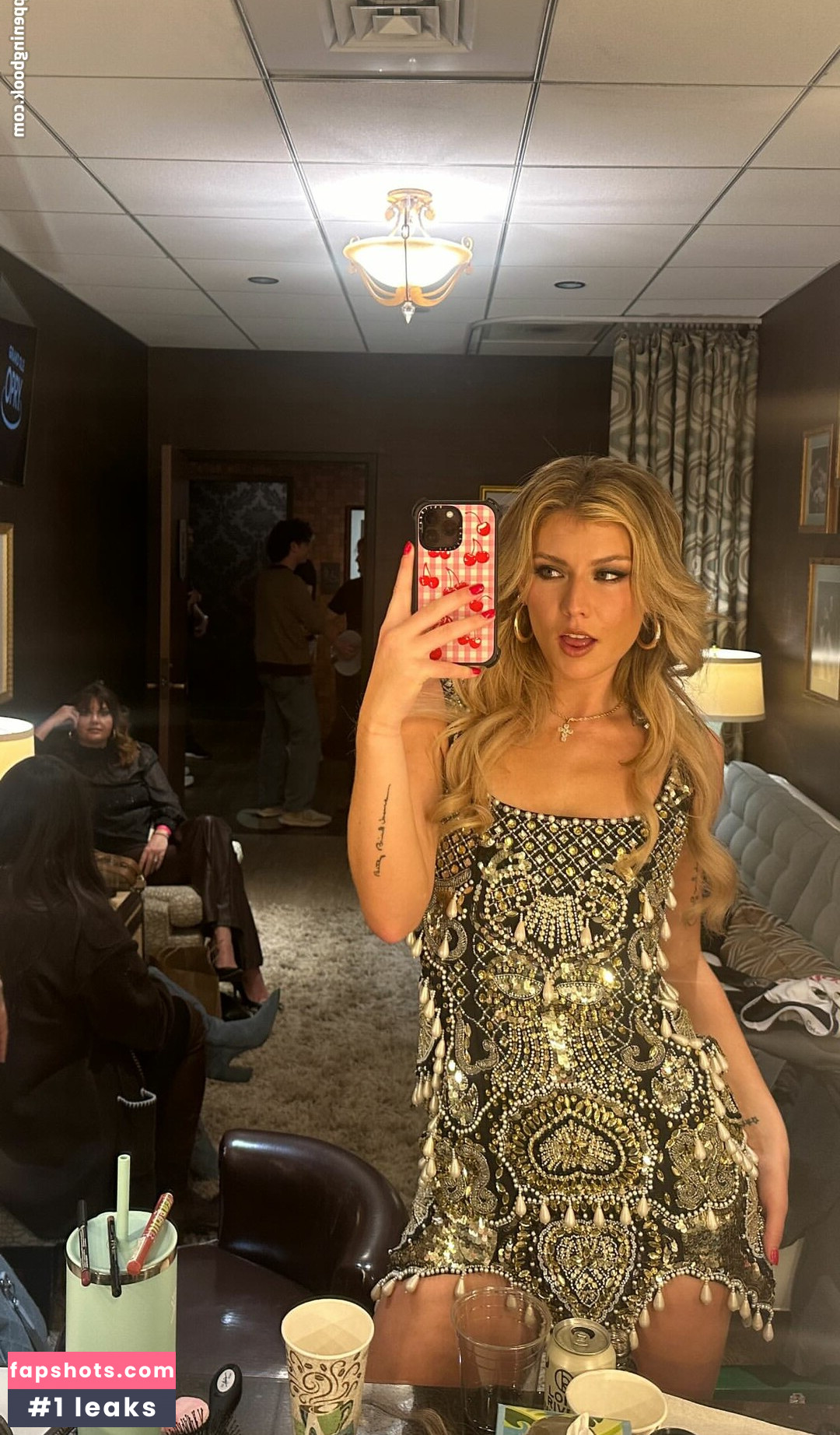 Dasha Novotny gallery photo #6