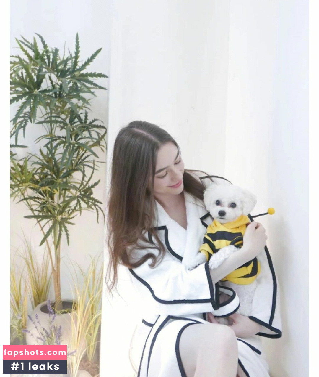 Dasha Tarab Nude Leaks OnlyFans Photos #11 - LeakJerk