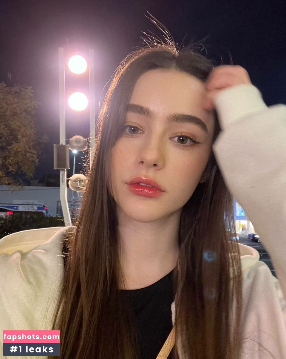 Dasha Tarab Nude Leaks OnlyFans Photos #26 - LeakJerk