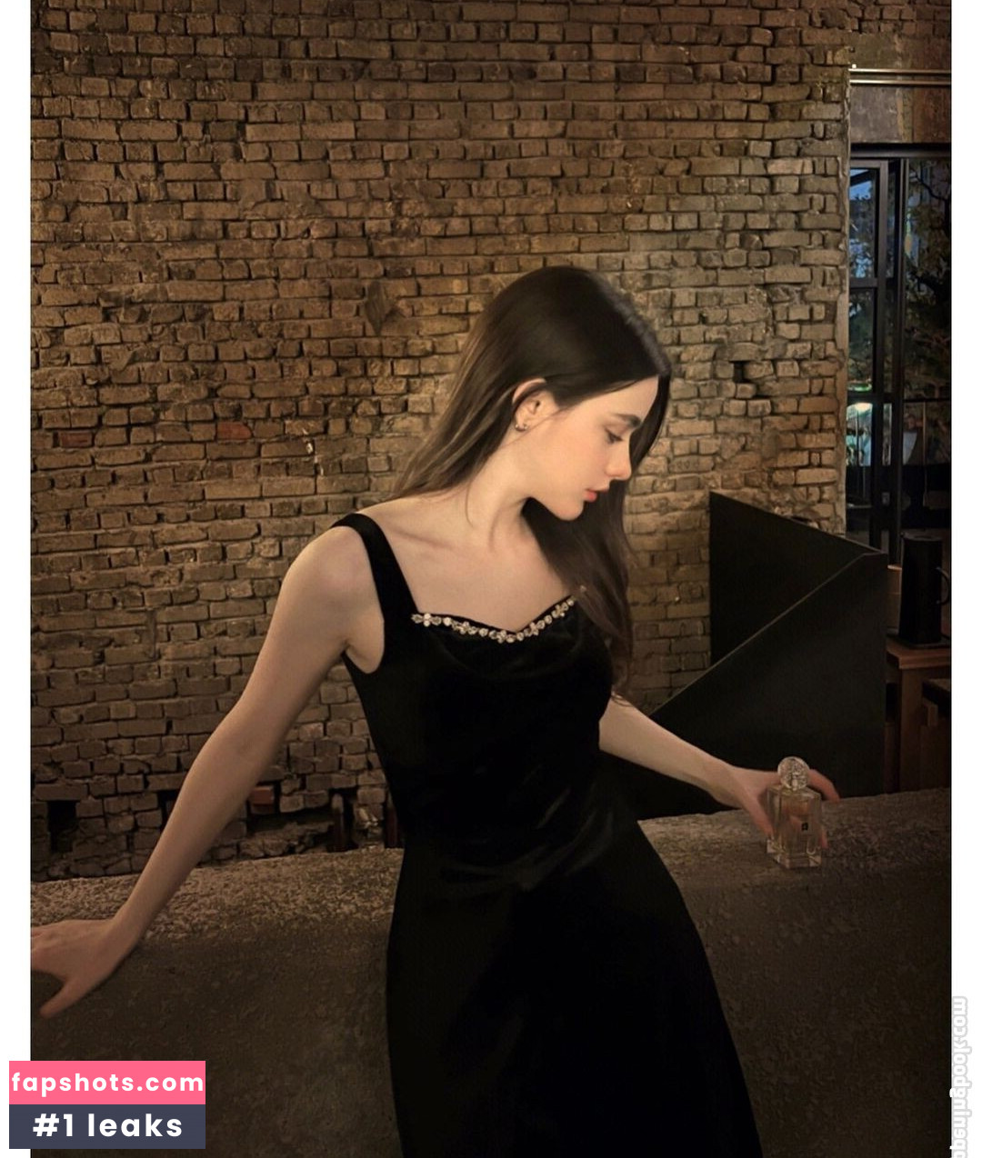 Dasha Tarab Nude Leaks OnlyFans Photos #42 - LeakJerk