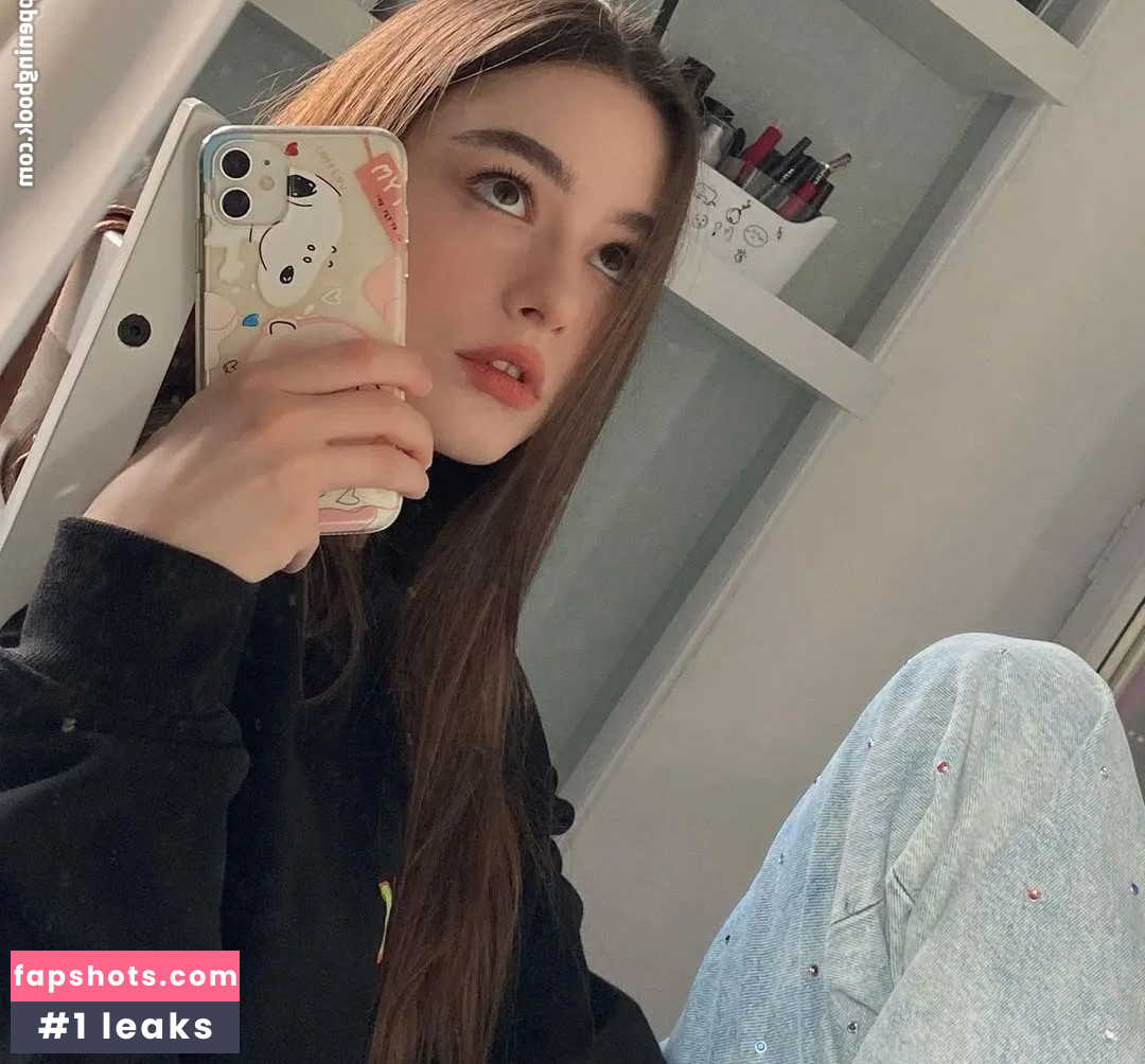 Dasha Tarab Nude Leaks OnlyFans Photos #63 - LeakJerk