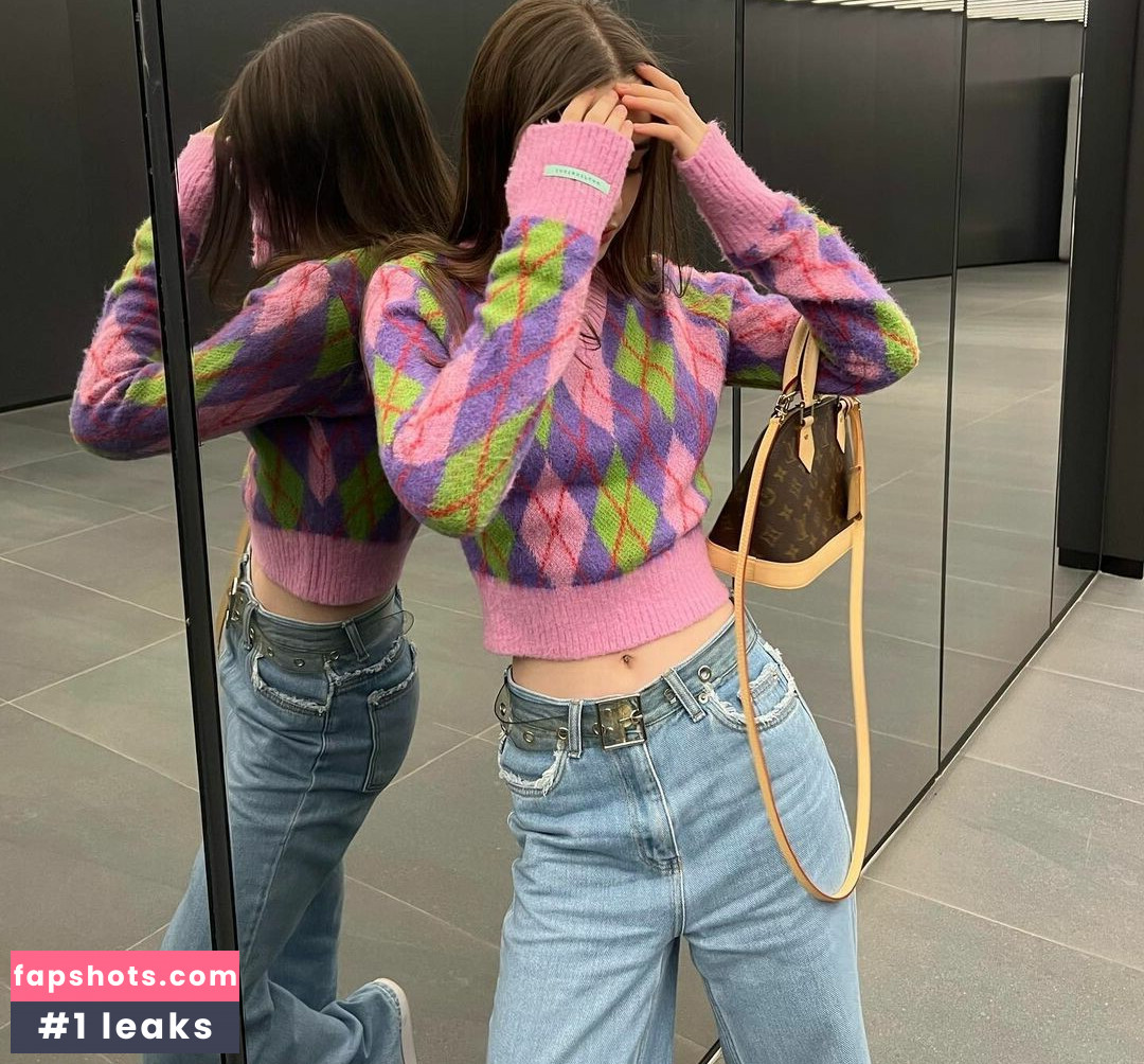 Dasha Tarab Nude Leaks OnlyFans Photos #10 - LeakJerk