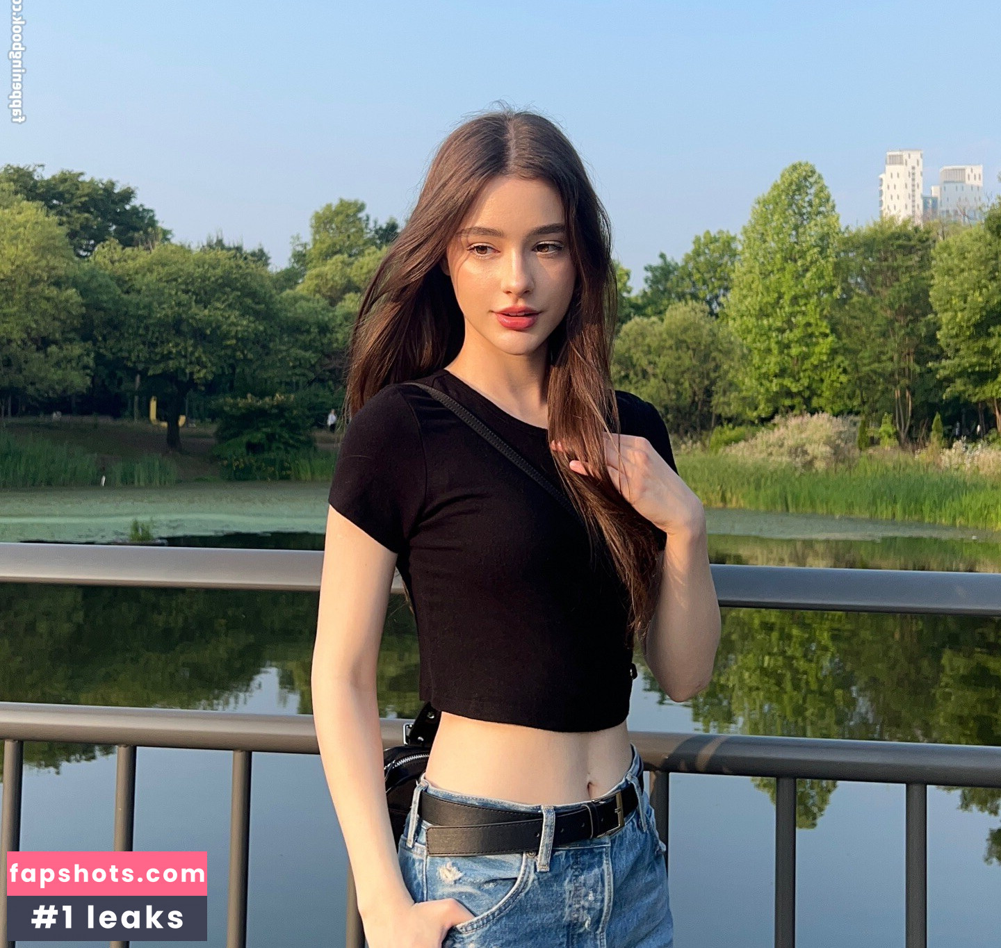 Dasha Taran gallery photo #13