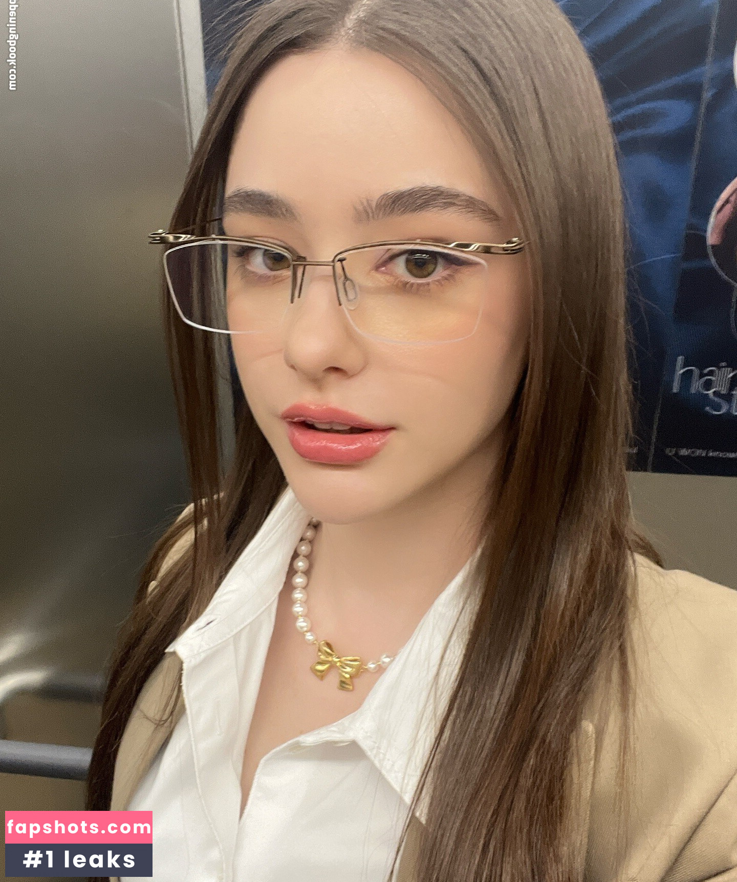 Dasha Taran gallery photo #16