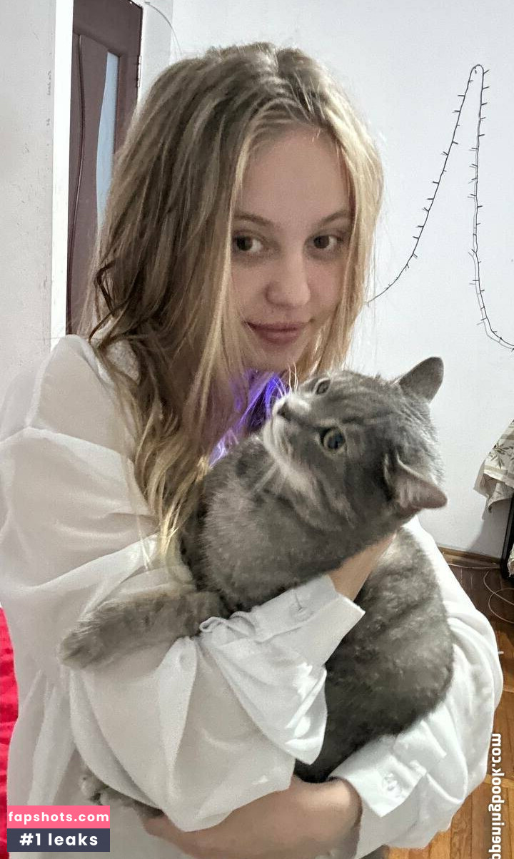 dashenka18 gallery photo #2