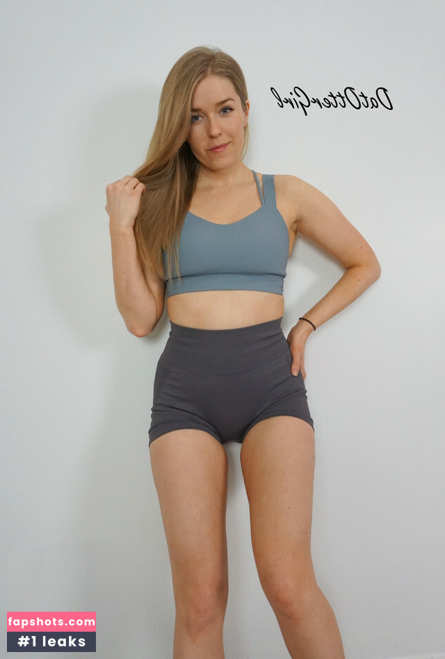 DatOtterGirl gallery photo #13