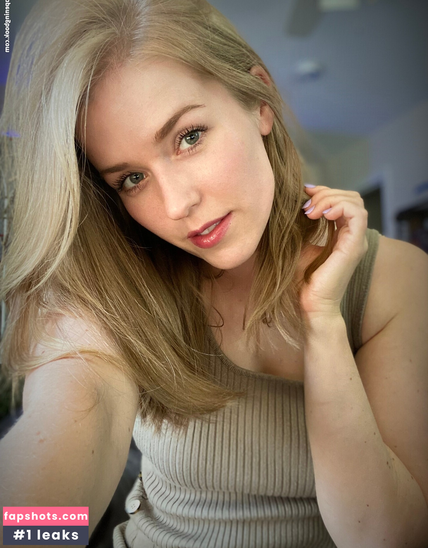 DatOtterGirl gallery photo #125