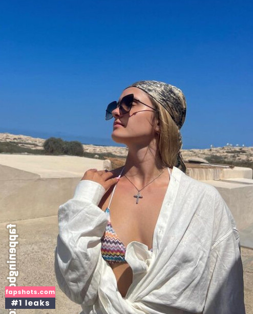 Davina Geiss gallery photo #105