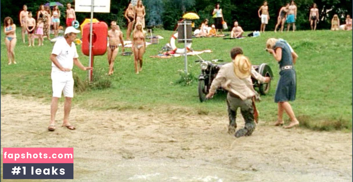 Davorka Tovilo gallery photo #13