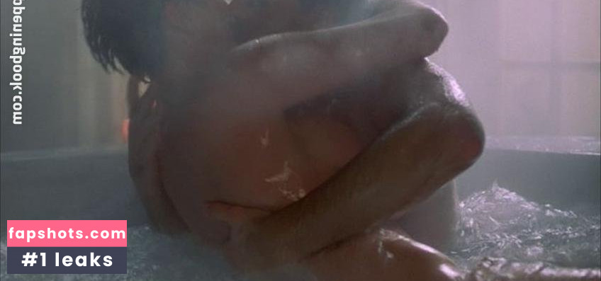 Dawn Arnemann gallery photo #3