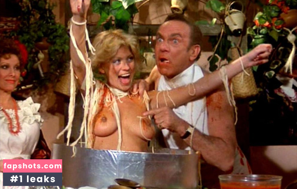 Dawn Clark gallery photo #11