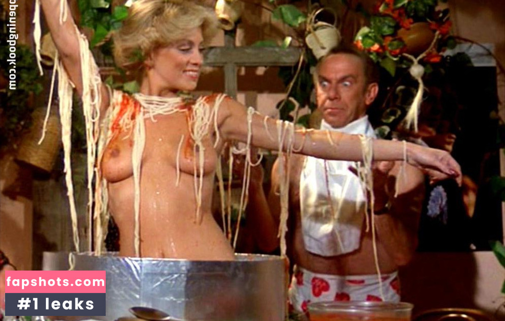 Dawn Clark gallery photo #12