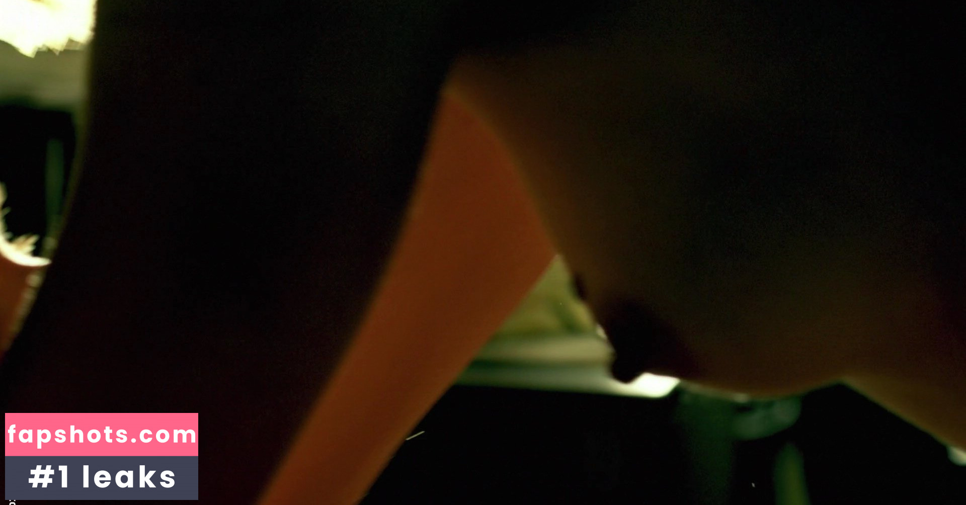 Dawn Olivieri gallery photo #24