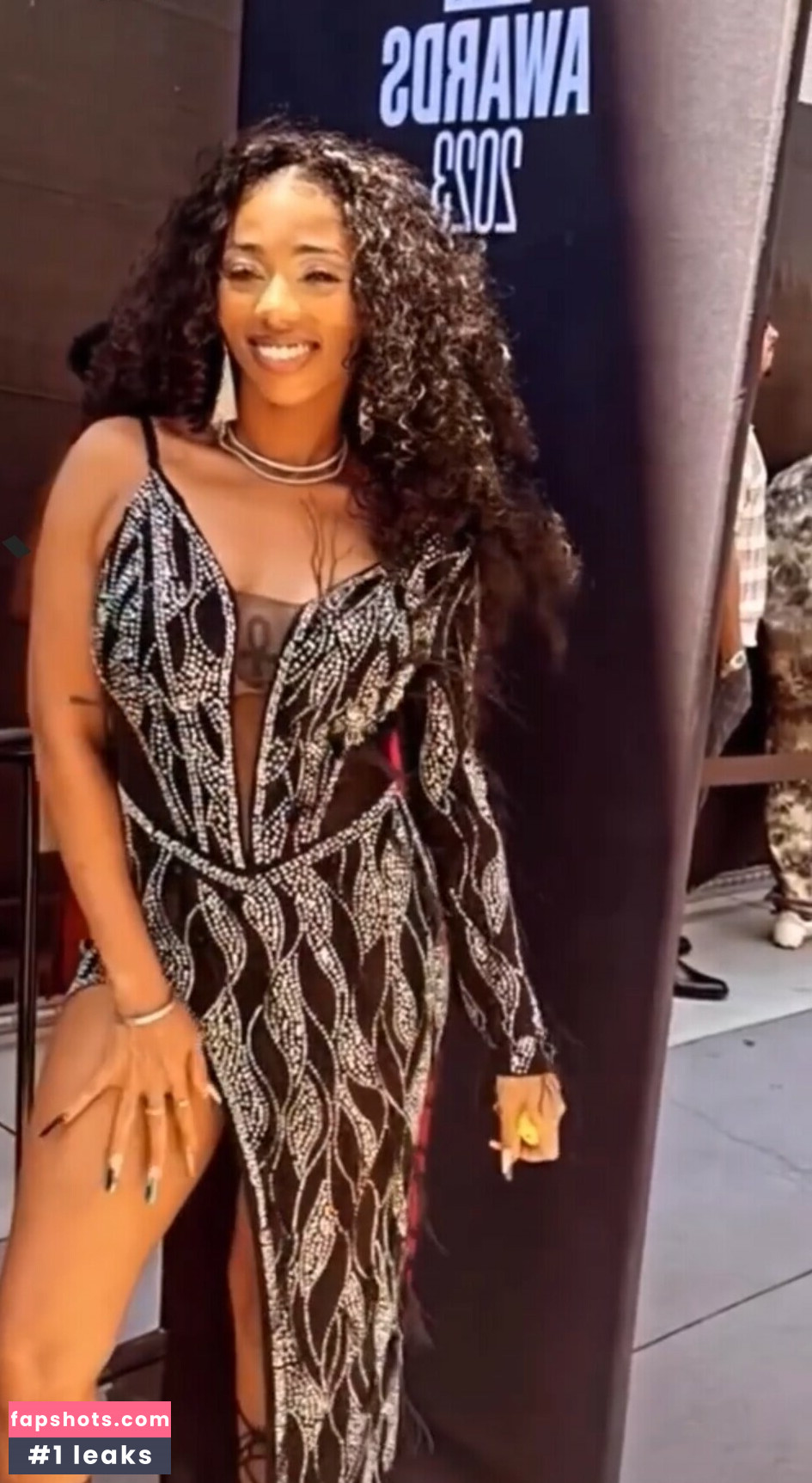 DawnMusique nude babe gallery