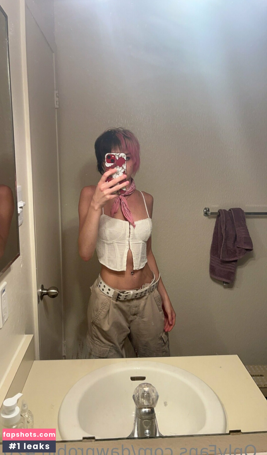 dawnrobin.420 gallery photo #35