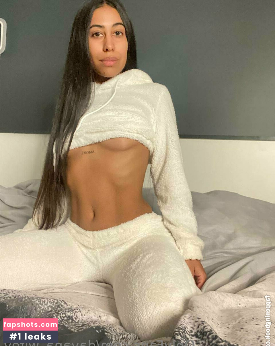 daya_wifey gallery photo #27