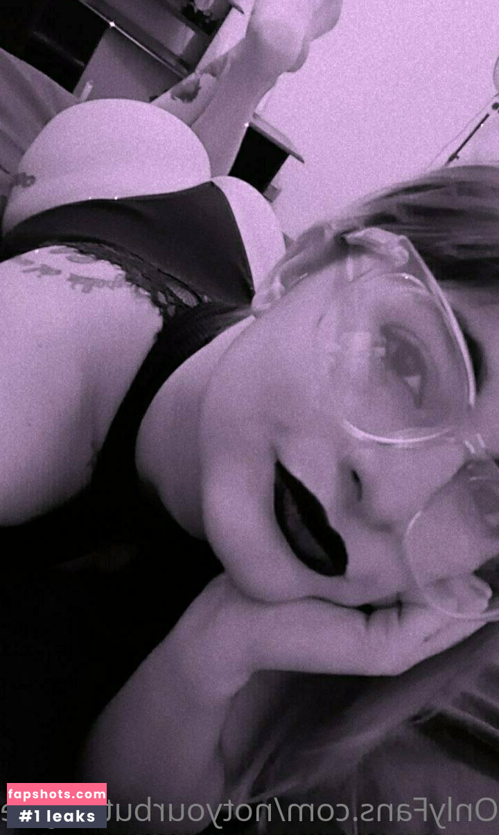 dayana_wifey nude babe gallery