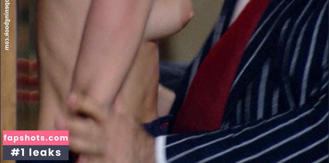 Dayle Haddon gallery photo #30