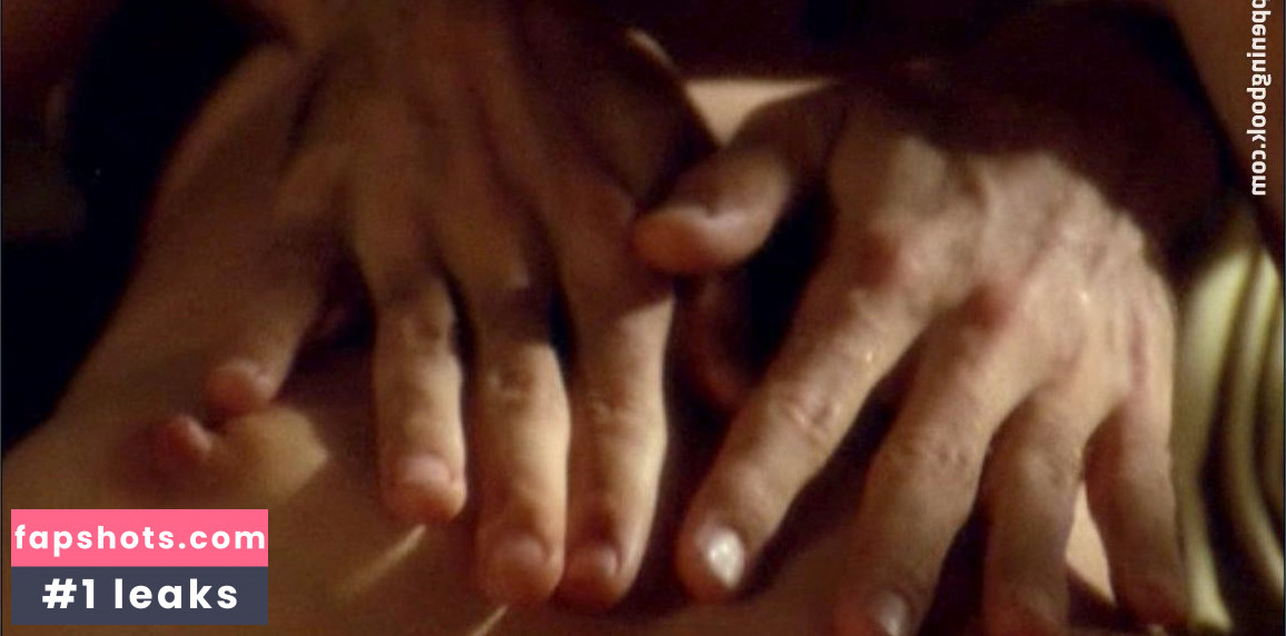 Dayle Haddon gallery photo #32