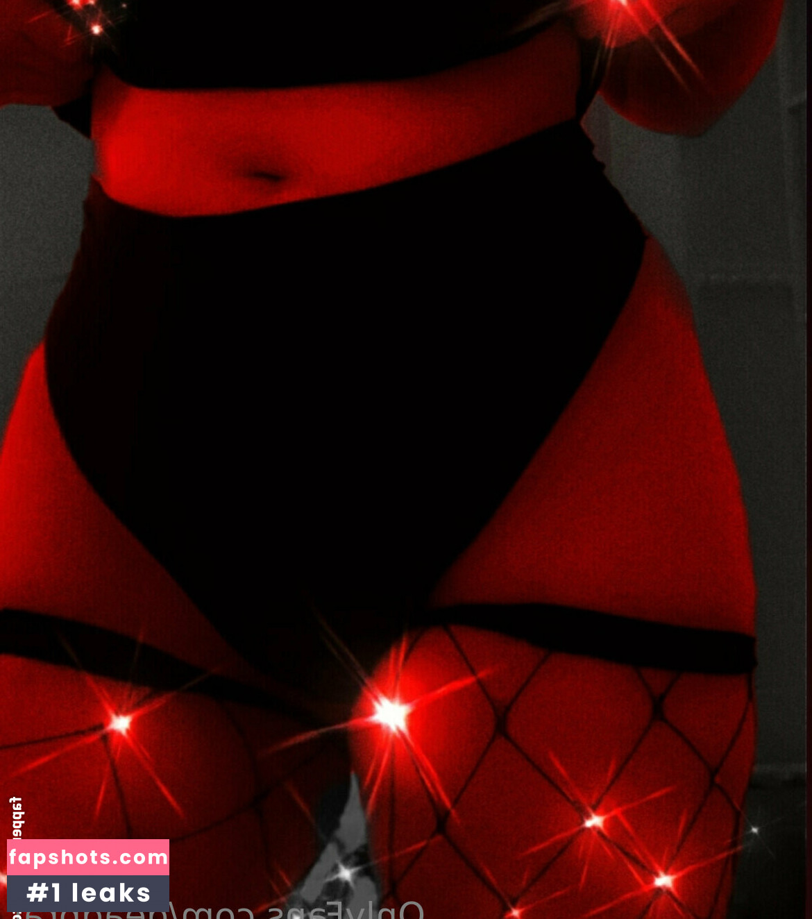 deadbrat nude babe gallery