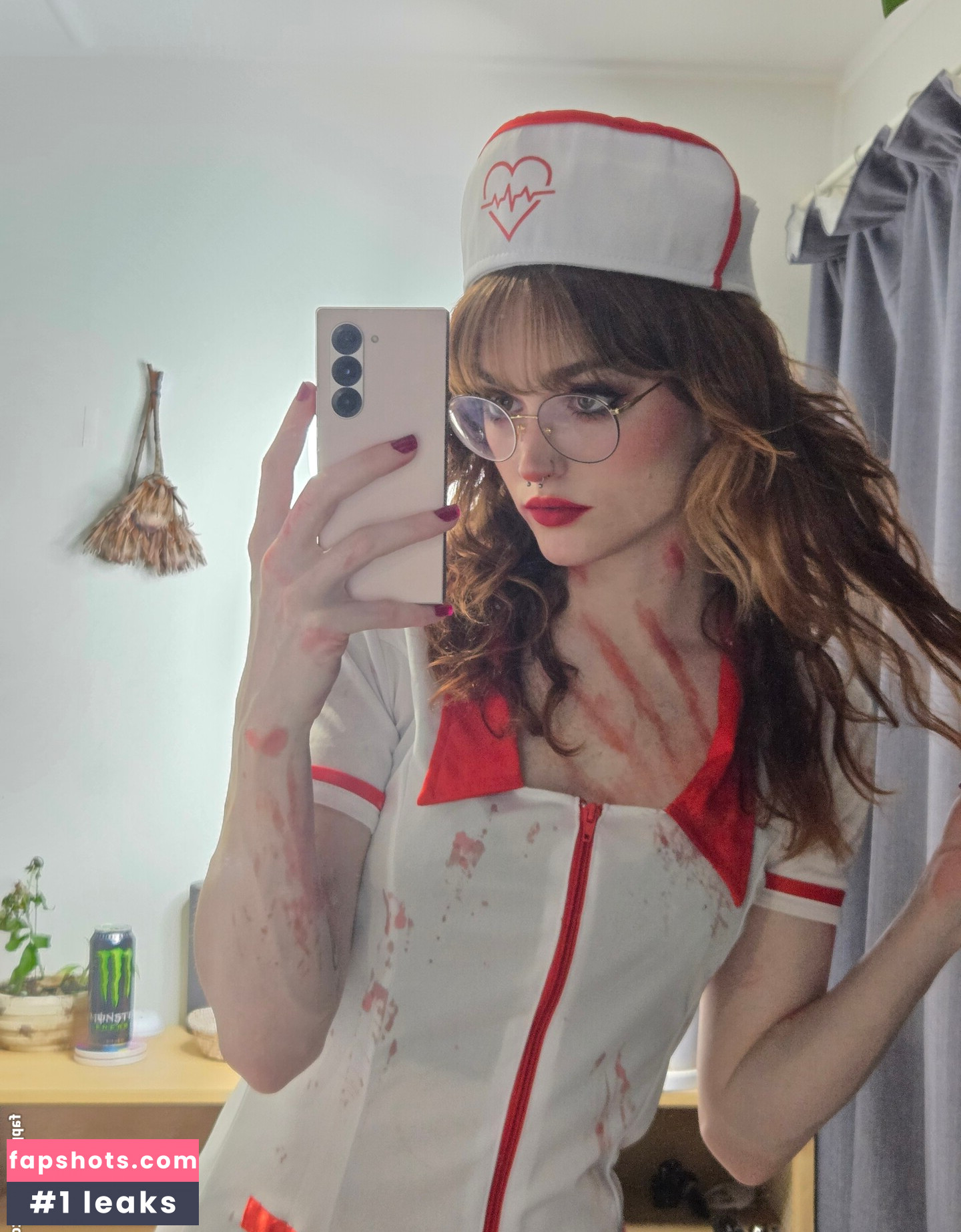 DeadlyKitten's Kofi Nahé úniky fotek pouze od fanoušků #29 - Fapshots