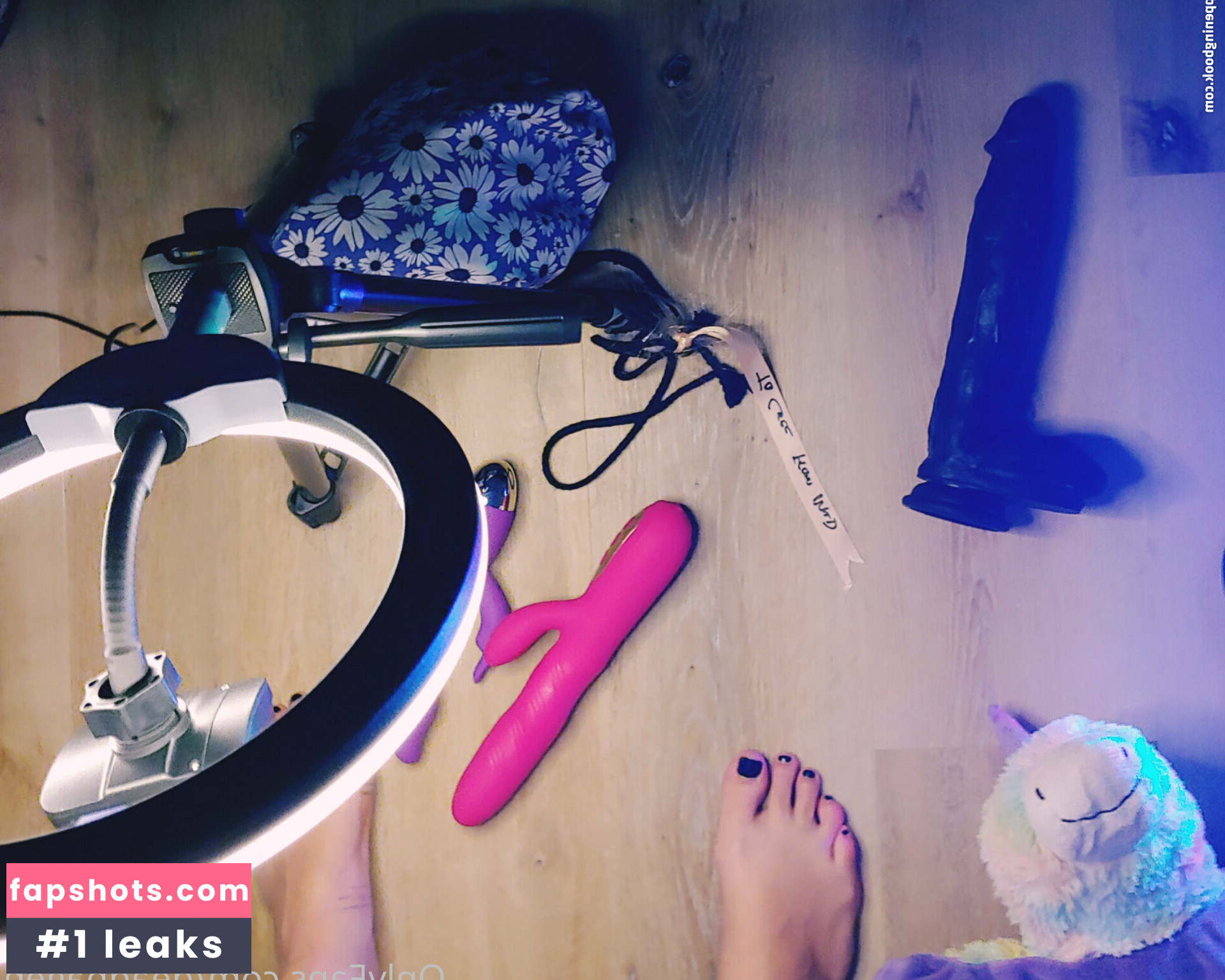 deadpagen gallery photo #3