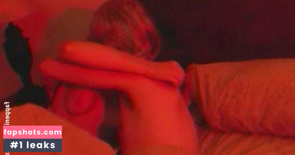 Deanna Gritsonis gallery photo #4