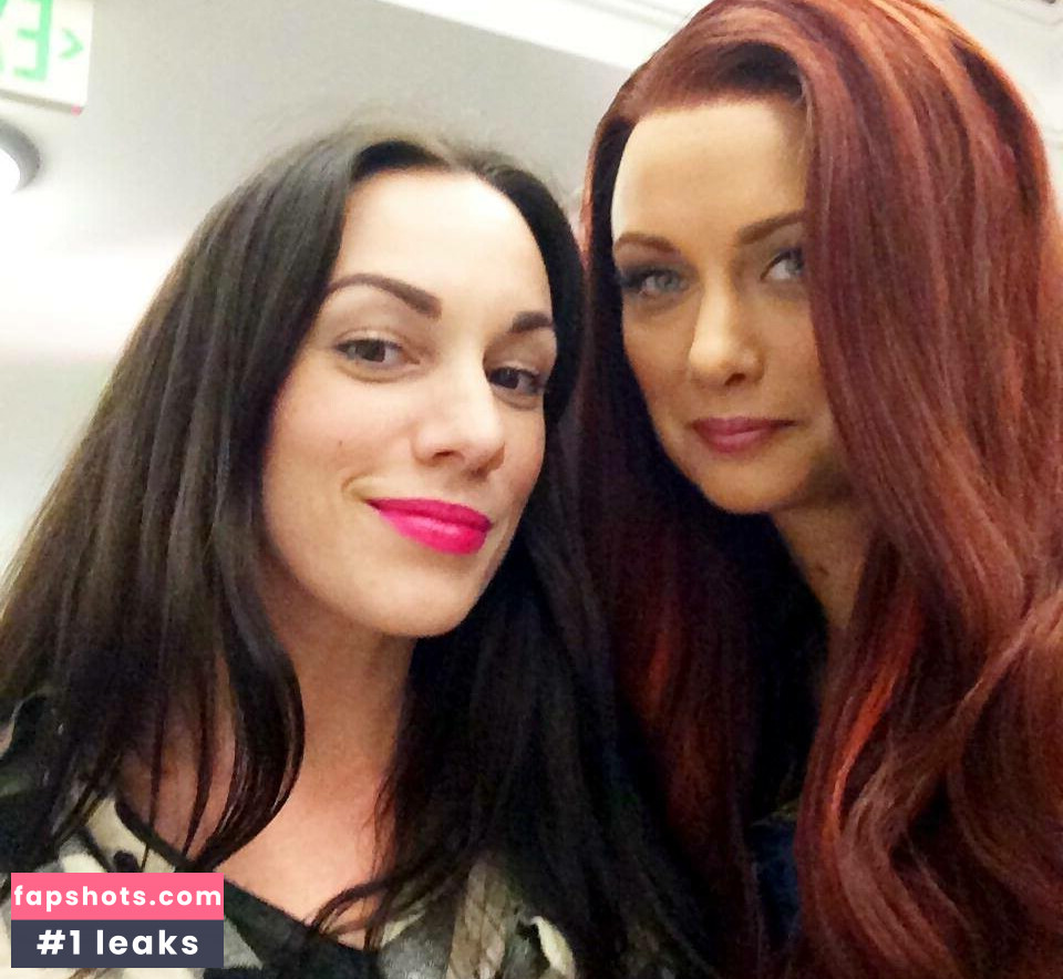 Deanna Russo gallery photo #22