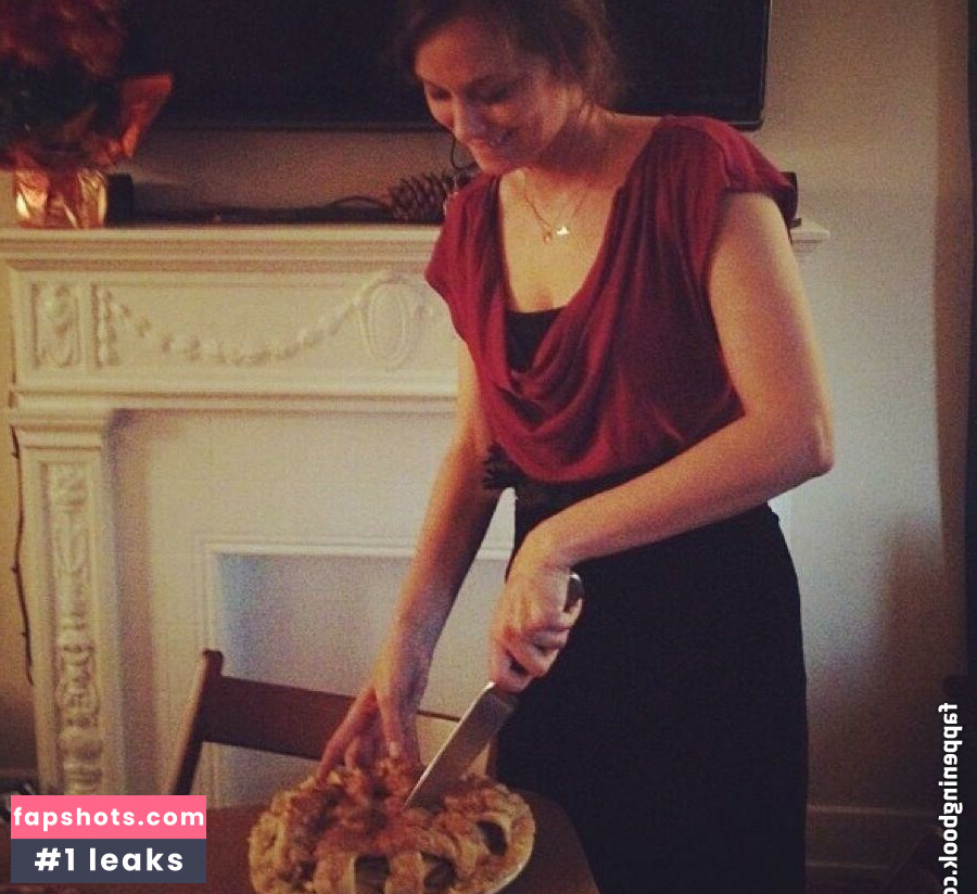 Deanna Russo gallery photo #9