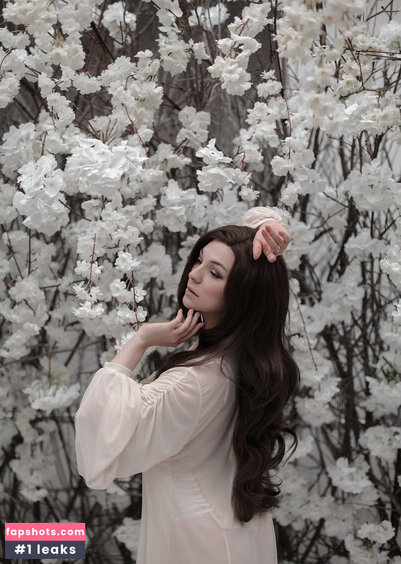 dear.dear.iris gallery photo #8