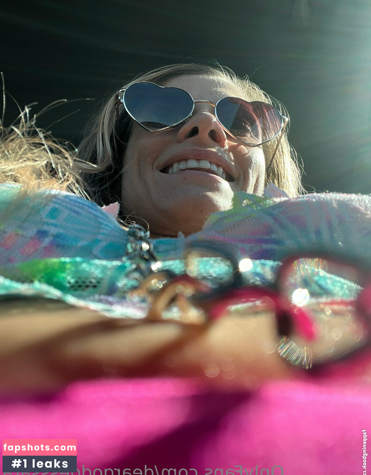 deargoddesssara gallery photo #5