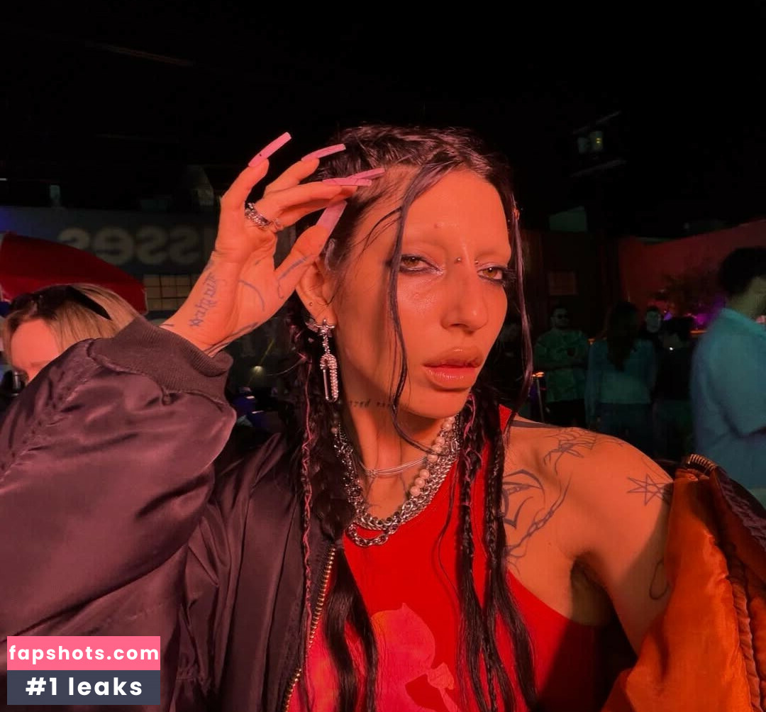 DeathbyRomy gallery photo #25