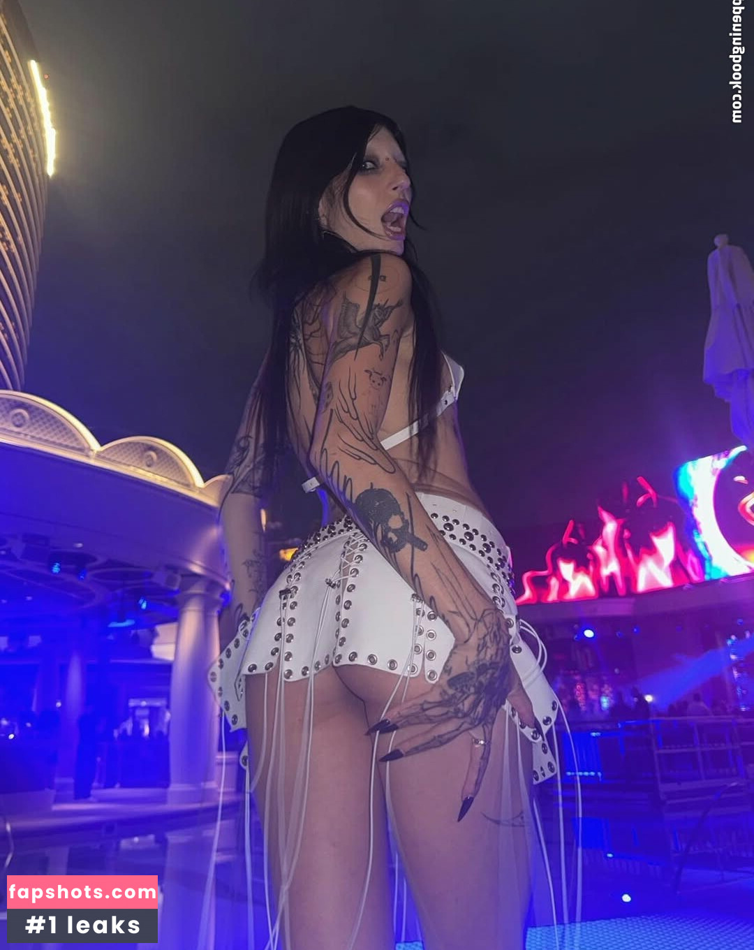 DeathbyRomy gallery photo #28