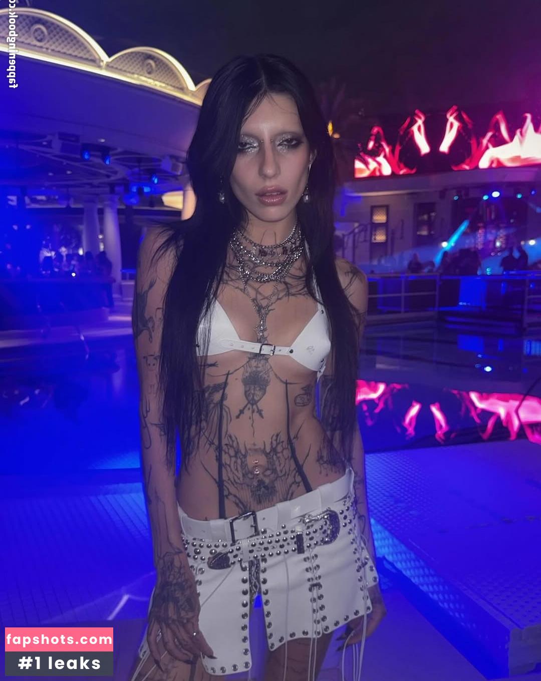 DeathbyRomy gallery photo #35